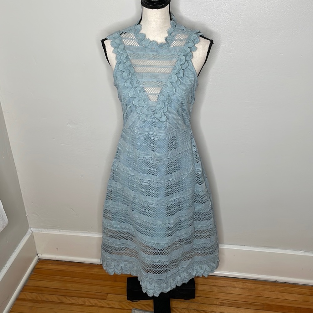 Shilla The Label Lace Midi dress